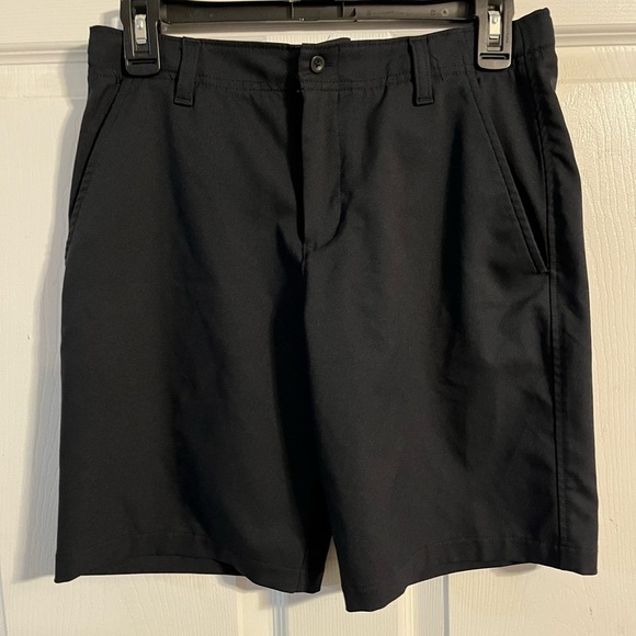 Under Armour Other - Youth L Under Armour Shorts